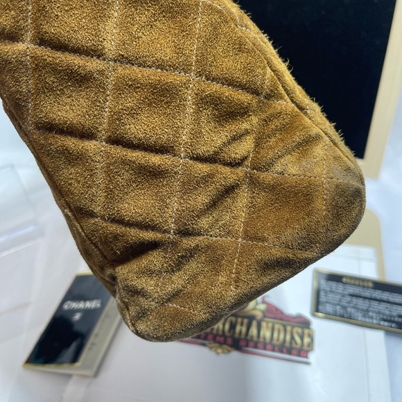 Chanel Brown Suede Shoulder Bag,with auth. Card and care card, pre loved. - Picture 5 of 16